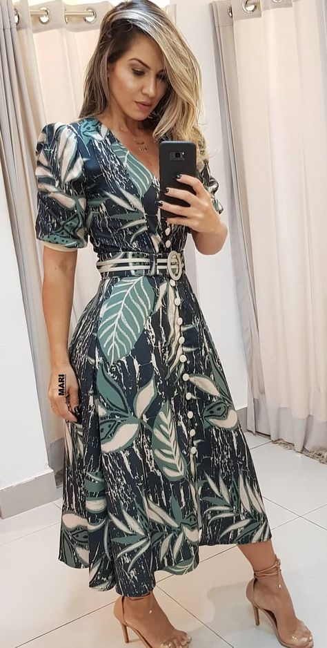 Dresses Professional, Simple Frock Design, Vintage Velvet Dress, Simple Frocks, Ladies Day Dresses, Boho Style Dresses, Professional Attire, Online Dress Shopping, Womens Maxi Dresses