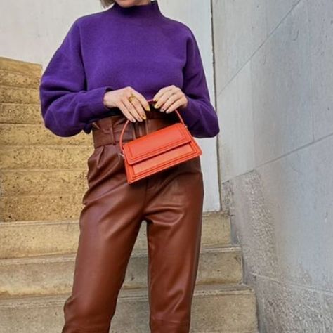 Lena | Personal stylist | Style coach on Instagram: "The power of purple! 💜 Purple is my favourite colour! Well, after pink of course! 😂 sooo… My favourite 4 ways to wear purple are in day to day life are: ⠀ ⠀ ⁃ with brown ⠀ ⁃ with deep red ⠀ ⁃ with deep blue ⠀ ⁃ and with beige ⠀ ⠀ Save and follow for more how to wear colours tips! #howtowearcolour #colourfuloutfit #colourfullook" Purple And Brown Outfit, Mocha Mousse, Style Coach, Brown Outfit, Favourite Colour, Day To Day, Content Ideas, To Day, Personal Stylist