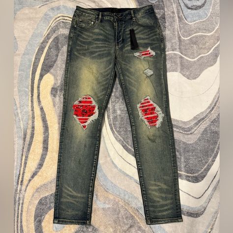 Amiri Blue Wash Red Bandana Jeans Mens Size 34 Waist Bandana Jeans, Red Bandana, Jeans Mens, Jeans Fit, Mens Jeans, Tights, Outfit Inspo, Plus Fashion, Fashion Trends