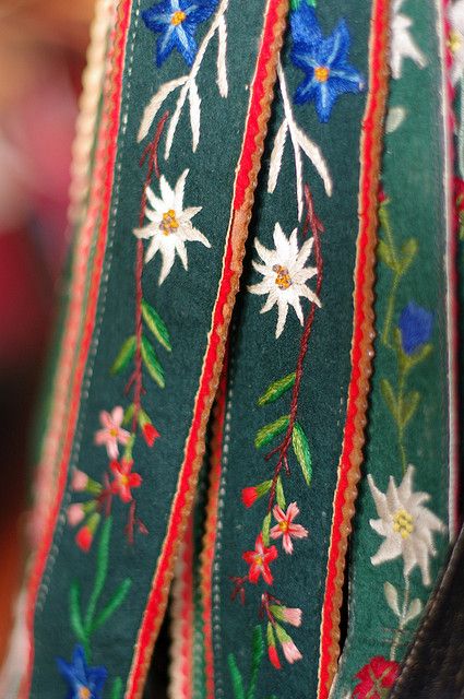 Lederhosenwahnsinn | Flickr - Photo Sharing! Austrian Clothing, Mountain Holiday, Swiss House, Johanna Spyri, Swiss Embroidery, Bavarian Alps, Ski Lodge Decor, Alpine Chalet, Norwegian Rosemaling