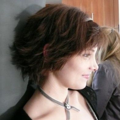 Alice Cullen, Short Hair, A Woman, Hair, Silver, Black