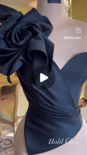 2,662 likes, 8 comments - sewing__secretMarch 19, 2024 vào : "Ruffles Revolutionize a Little Black Dress Friends, I am simply stunned by HALILULGU's latest ruffle-embellished creation. Taking a bas..." No Sew Dress, How To Make Ruffles, 1960s Fashion Women, Ballet Wrap Top, Wedding Dresses High Low, Latest Dress Design, A Little Black Dress, Women Blouses Fashion, Exquisite Gowns