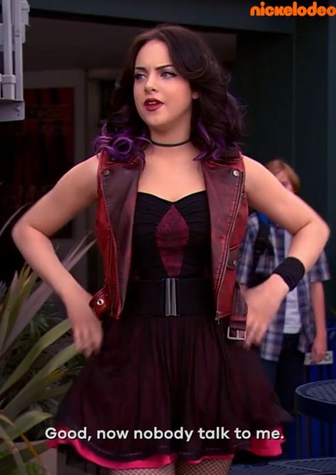 Jade West Style, Jade Victorious, Jade West Victorious, Liz Gilles, Queen Liz, Jade West, Liz Gillies, Elizabeth Gillies, 1990s Fashion