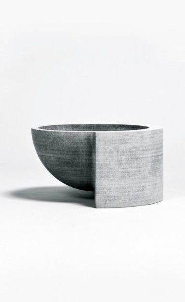 Old Furniture Makeover, Concrete Bowl, Tableware Design, Concrete Design, Ceramic Tableware, Japanese Ceramics, Brutalism, Objects Design, Ceramic Bowls