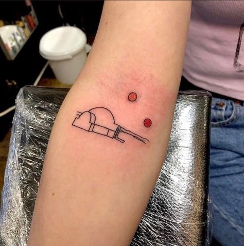 Binary Sunset Tattoo, Tattooine Star Wars Tattoo, Star Wars Minimalist Tattoo, Tatooine Tattoo, Small Star Wars Tattoo, Minimalist Star Wars Tattoo, Movie Tattoos Minimalist, Binary Sunset, Sunset Tattoo