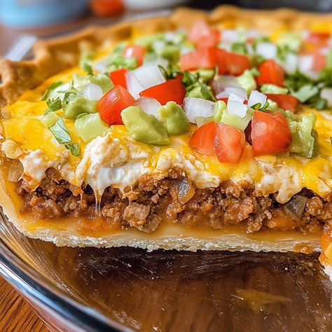 Taco Pie – Full Recipe Taco Pie With Pie Crust, Taco Hotdish, Dinner Pie, Study Food, Pot Luck Dishes, Taco Cupcakes, Taco Pie Recipes, Keto Food Ideas, Dinner Pies