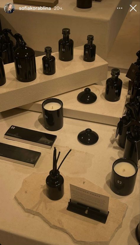 Candle Booth Display, Candle Merchandising, Candle Booth, Reed Diffuser Design, Byredo Candle, Alfred Enoch, Candle Workshop, Candle Display, Dessert Candles