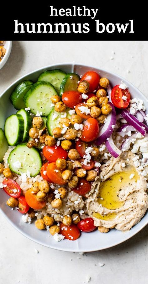 Mediterranean Hummus, Hummus Bowl, Mediterranean Bowls, Easy Mediterranean Diet Recipes, School Lunch Ideas, Homemade Hummus, Vegetarian Meal, Vegetarian Lunch, Indian Curry