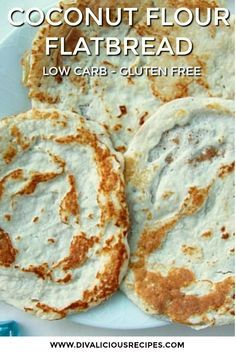 A low carb coconut flour flat bread that works with either a sweet or savoury filling. It is very flexible so can be rolled up and used in recipes such as enchiladas. Keto Flatbread, Low Carb Flatbread, Comidas Keto, Low Carb Wraps, Keto Tortillas, Coconut Flour Recipes, Boiled Egg Diet Plan, Resep Diet, Flat Bread