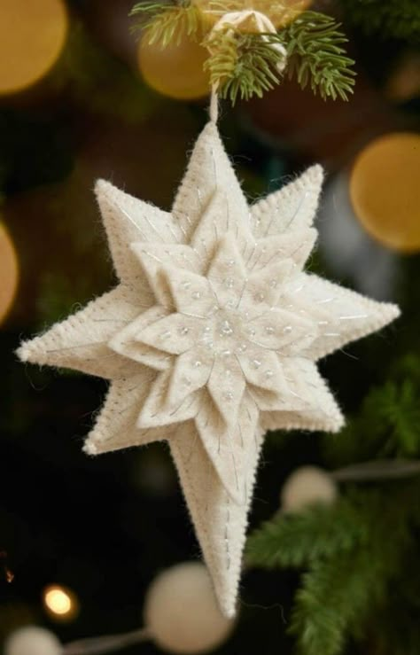 Star Of Bethlehem Ornament, Christmas Ornament Ideas, Felt Star, Felt Christmas Decorations, Star Of Bethlehem, Felt Christmas Tree, Felt Decorations, Felt Christmas Ornaments, Christmas Ornament Crafts