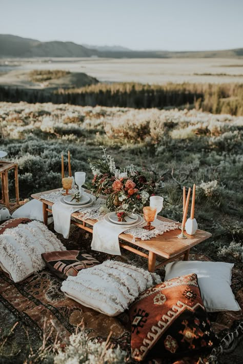 Boho Garden Party, Epic Elopement, Sunrise Elopement, Sunrise Ceremony, Fall Picnic, Picnic Inspiration, Table For Two, Picnic Decorations, Boho Picnic