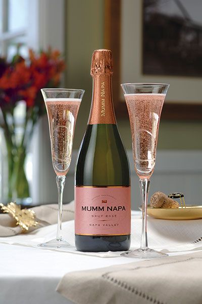 Wine For Wedding, Mumm Napa, Glace Fruit, Best Sparkling Wine, Mimosa Recipe, Champagne Rose, Napa California, Wine Photography, Valentine Dinner