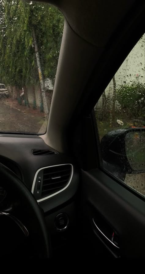 Barish Car Snap, Barish Snap, Snapchat Makeup, Car Snap, Gate Wall Design, All Apple Products, Instagram Design Creative, Marathi Calligraphy, Snap Streak Ideas Easy