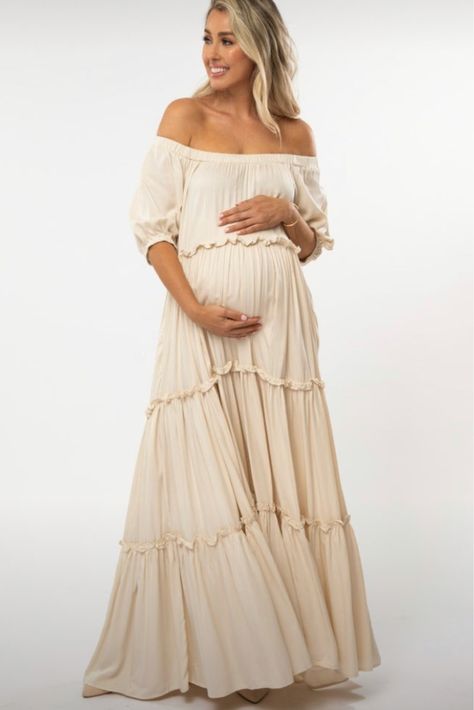 Maternity photo outfits