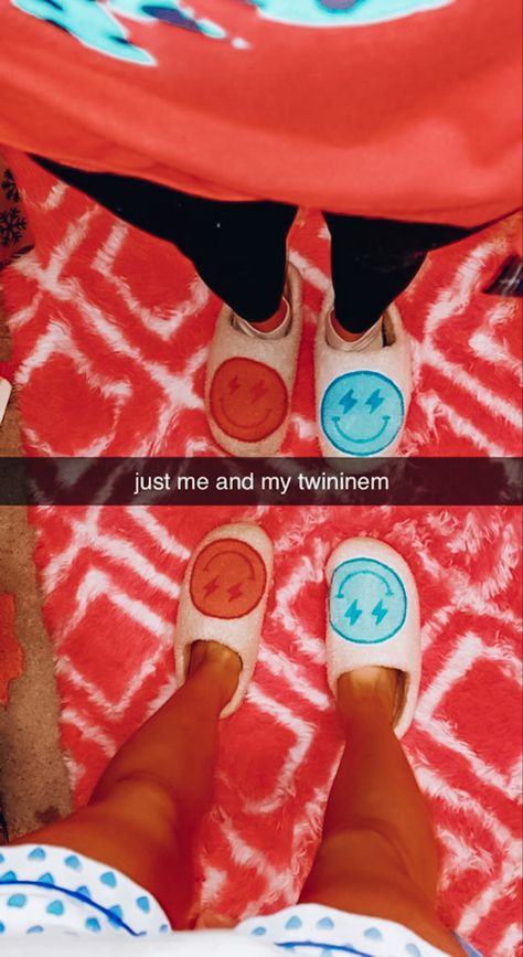 Preppy Shoes, Preppy Lifestyle, Cute Nike Shoes, Cute Nikes, Preppy Outfit, Cute Bracelets, Cute Pictures, Nike Shoes, Snapchat