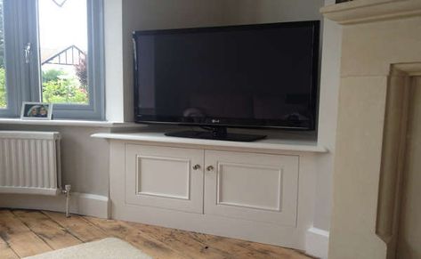 Handmade kitchen worktops Corner Tv Cabinet Ideas, Alcove Tv Unit, Alcove Tv, Room Colour Schemes, Alcove Ideas Living Room, Tv Unit Design Modern Living, Living Room Colour Schemes, Alcove Storage, Tv Corner