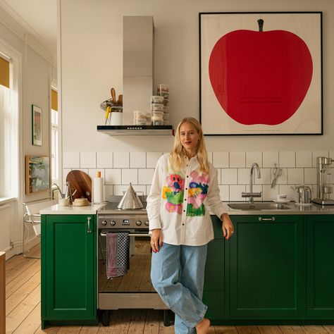 Ganni Founders House, Nyc West Village Apartment, Brooklyn Apartment Living Room, Playful House Interior, Colorful Small Kitchen Ideas, Character Home Interior, Green Kitchen Apartment, Nyc Townhouse Interior, 2 Floor Apartment