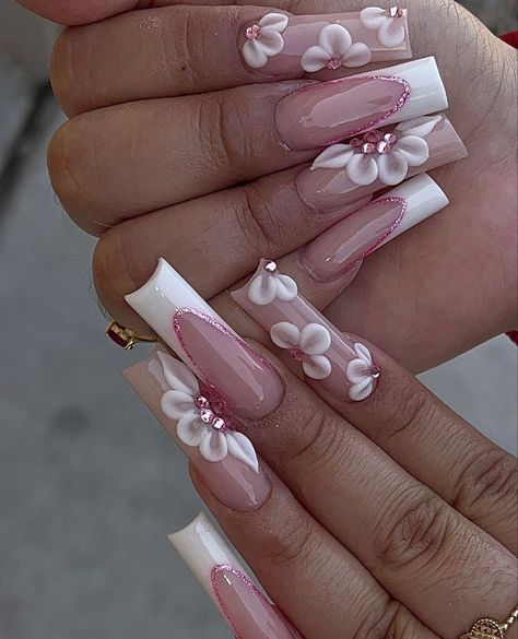 Acrylics Aesthetic, Uñas Aesthetic, Red Acrylic Nails, Colored Acrylic Nails, Girly Acrylic Nails, Cute Acrylic Nail Designs, French Acrylic Nails, Acrylic Nails Coffin Pink, Unique Acrylic Nails