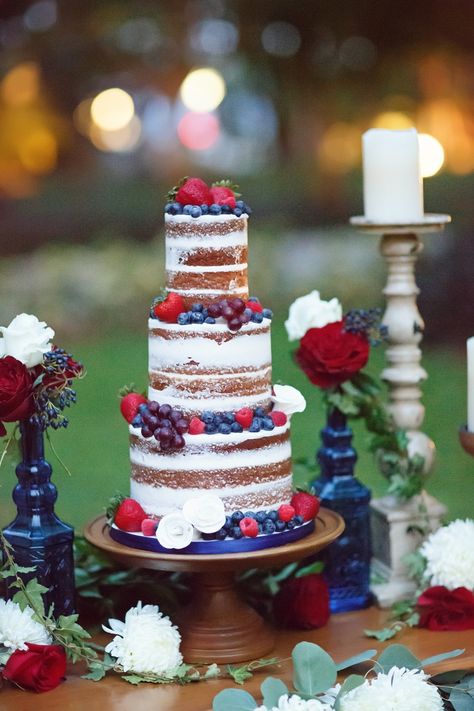 Red White Blue Wedding, White Blue Wedding, July 4th Wedding, Patriotic Wedding, Wedding Color Combinations, Lighthouse Beach, Wedding Autumn, Blue Wedding Inspiration, July Ideas