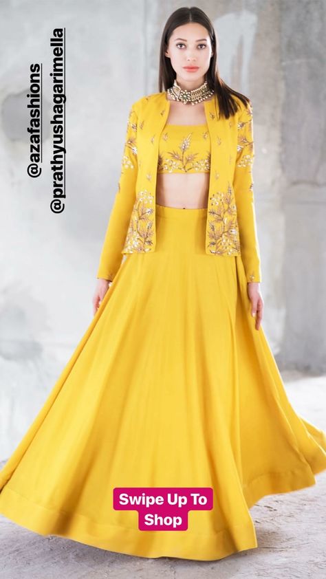 Winter Lehenga, Short Jacket Style Kurti, Haldi Ideas, Semi Casual Dresses, Wedding Ootd, Long Blouse Designs, Haldi Outfits, Haldi Outfit, Anarkali Lehenga