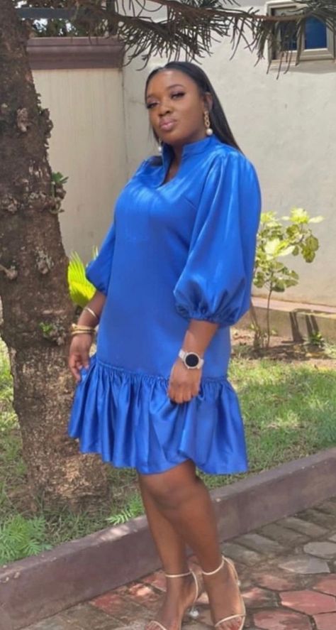 Latest Short Gown Styles For Material, Lose Dress Outfits, Chiffon Short Gown Styles In Nigeria, Simple Straight Dress, Materials Short Gown Styles, Latest Material Gown Styles, Short Gown Styles For Material, Short Loose Dress, Chiffon Short Dress