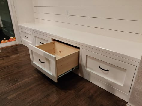 Storage Bench With Drawers, Mudroom Bench With Drawers, Creating An Entryway, Mudroom Storage Bench, Diy Mudroom, Diy Storage Bench, Diy Mudroom Bench, Bench With Drawers, Mud Room Storage