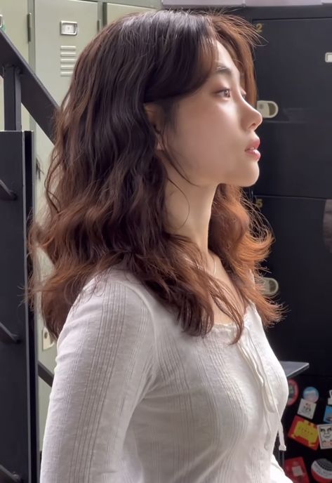 Hair Perm, Hair Inspiration Long, Haircut Inspo, Hairstyle Inspo, Asian Hair, Hair Inspo Color, Hairstyles For Short Hair, Dream Hair, Pretty Hair