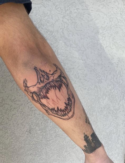 Skull Mouth Hand Tattoo, Mouth Hand Tattoo, Hand Tattoo Drawing, Mouth Tattoo, Tooth Tattoo, Simple Tattoos For Guys, Small Forearm Tattoos, Tattoo Butterfly, Sick Tattoo