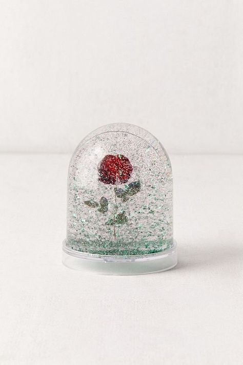 Rose Snow Globe Stocking Stuffer Ideas For Men, Fox Crafts, Diy Snow Globe, Crystal Pen, Cute School Stationary, Stocking Stuffer Ideas, Best Stocking Stuffers, Mini Roses, Crystal Figurines