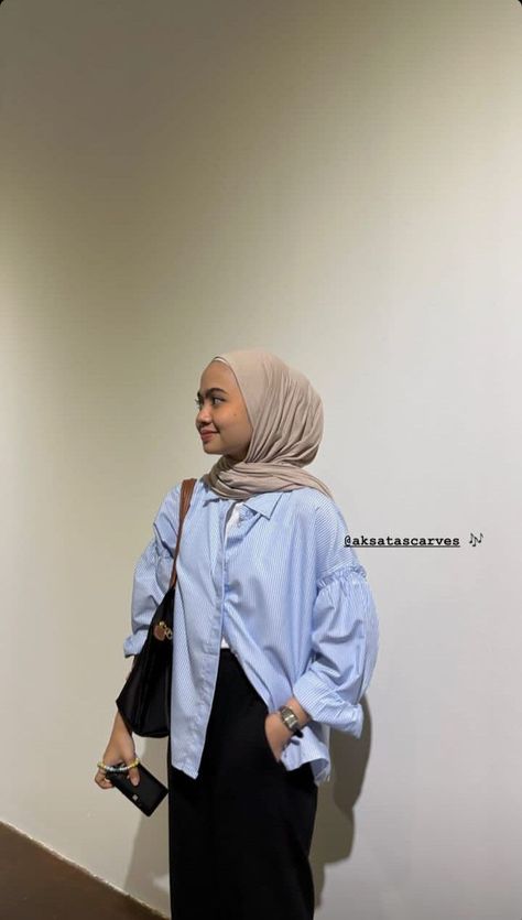 Ootd Korean Style Hijab, Hijab Casual Outfit, Outfit Ngampus, Ootd Korean Style, Outfit Hijab Casual, Muslimah Style, Hijab Style Casual, Casual College Outfits, Hijabi Fashion Casual