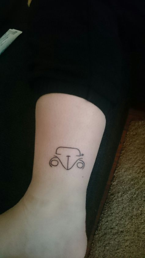 Herbie Tattoo, Volkswagen Tattoo Ideas, Beetle Car Tattoo, Volkswagen Bug Tattoo, Volkswagon Tattoo, Volkswagen Beetle Tattoo, Vw Beetle Tattoo, Vw Bug Tattoo, Fusca Tattoo