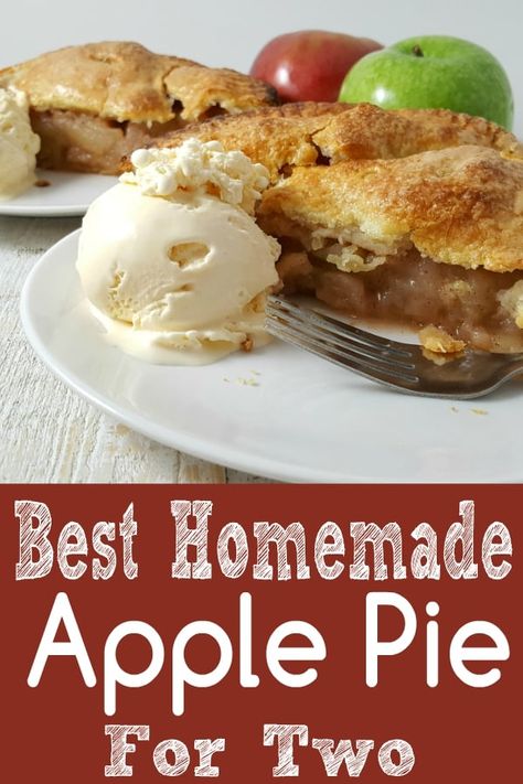 Best Homemade Apple Pie, Homemade Pie Recipes, Apple Pie Recipe Homemade, Apple Pie Filling Recipes, Homemade Apple Pie Filling, Small Batch Baking, Homemade Apple Pie, Pie Filling Recipes, Apple Pie Recipe