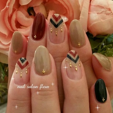 Pocahontas Nail Art / 2016 Autumn Winter Nail art design Winter Nails Sparkly, Silhouette Nails, Nails Sparkly, Coffin Nail Designs, November Nails, Autumn Design, Japanese Nail Art, Japanese Nails, Disney Nails