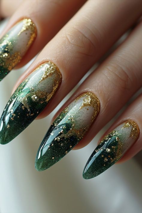 Dark Green nails Forest Green Prom Nails, Forest Green And Gold Nails Acrylic, Dark Cottagecore Nails, Fae Core Nails, Mother Nature Nails, Forest Green Almond Nails, Enchanted Forest Nails Green, Forest Nails Designs, Emerald Green Flower Nails