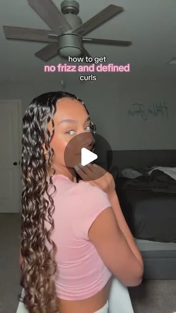 hallie! on Instagram: "no frizz curly hair tutorial!💕
#curlyhair #curlyhairroutine #curlyhairtutorial" Curly Hair Tutorial, Curly Hair Routine, Defined Curls, Hair Tutorial, Curly Hair, Curly Hair Styles, Hair, Instagram