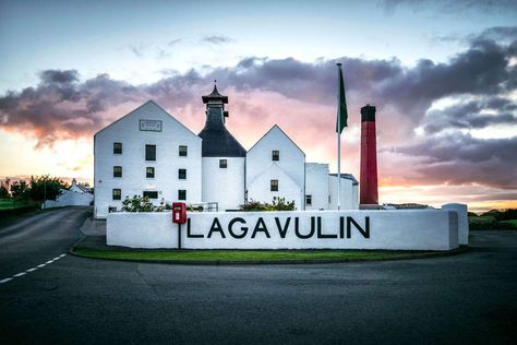 Lagavulin Distillery, Isle Of Islay, Whiskey Distillery, Scotland Tours, Strong Drinks, Whisky Bar, Whisky Tasting, Scotch Whiskey, Single Malt Whisky