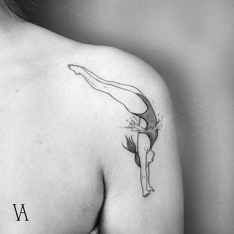 Surrealistic Tattoo, Swimming Tattoo, Dove Tattoos, Dove Tattoo, Tattoos Geometric, Irezumi Tattoos, Tattoo Graphic, Tattoo Girls, Waves Tattoo