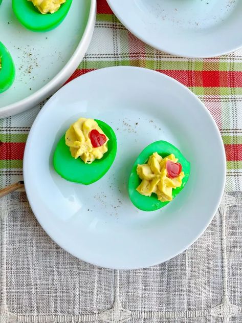 Grinch Deviled Eggs, Deviled Egg Dip, Egg Dip, Boiling Eggs, Mr Grinch, Stuffed Mini Peppers, Baby Bells, Egg Dye, Fondant Stamping