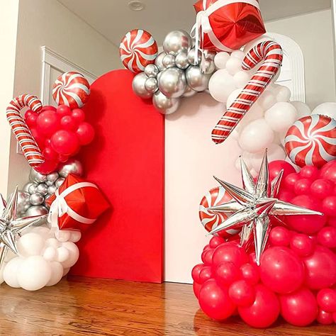 Pinwheel Candy, Balloon Decorations Diy Tutorials, Balloons Gift, Candy Balloons, Festive Party Decorations, Christmas Balloon Decorations, Balloons Arch, Work Holiday Party, Glamorous Party