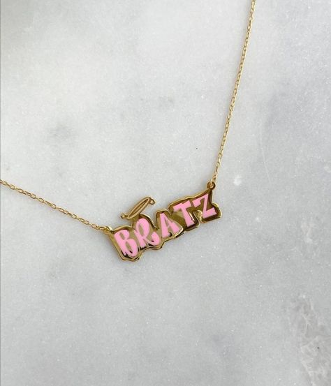 Bff Jewelry, Name Necklace Gold, Fall Rings, Princess Jewelry, Y2k Jewelry, Friendship Necklaces, Jewelry Accessories Ideas, Barbie Accessories, Fancy Jewellery