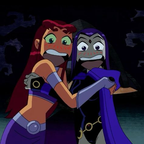 Starfire & Raven yelling Matching Pfp Friends Raven And Starfire, Starfire Aesthetic Pfp, Batman And Starfire, Starfire Modern Outfits, Raven And Starfire Halloween Costumes Kids, Starfire And Raven Matching Outfits Halloween, Duo Halloween Costumes Original, Matching Pfp Starfire Raven, Starfire And Black Fire Matching