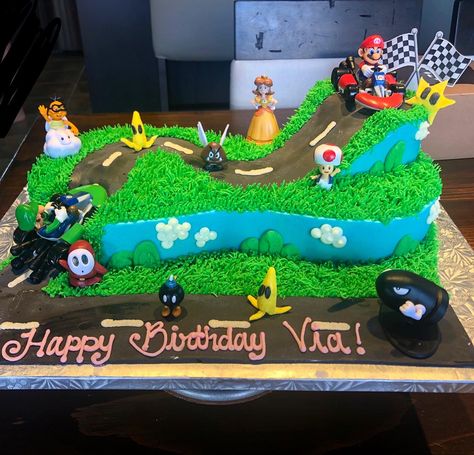 Mario Birthday Party Cake Buttercream, Round Mario Cake, Buttercream Mario Cake, Mario Kart Rainbow Road Cake, Super Mario Birthday Cake Buttercream, Super Mario Cake Diy, Mario Kart Cake Ideas, Super Mario Kart Cake, Bowser Cake