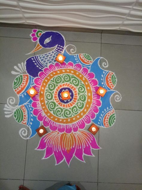 Easy Rangoli Designs For Beginners, Rangoli Designs Videos, Rangoli Designs For Beginners, Rangoli Photos, Colour Kolam, Colour Rangoli, Pongal Rangoli, Rangoli Designs For Competition, Rangoli Diwali