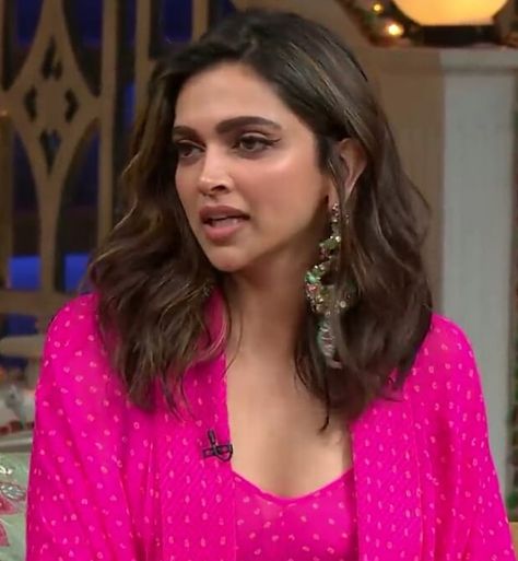 Deepika Padukone Short Hair, Deepika Padukone Haircut, Deepika Padukone Hairstyles, Depeeka Padukone, Deepika Padukone Hair Color, Haircuts For Medium Length Hair Layered, Deepika Hairstyles, Heart Dp, Deepika Padukone Hair