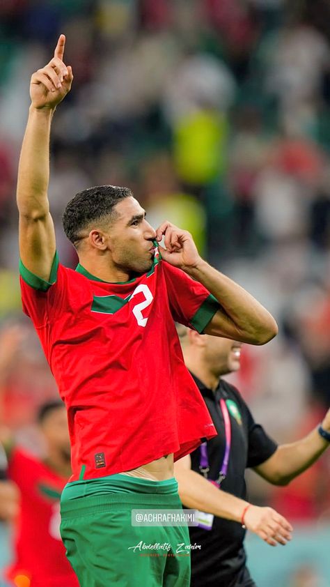 Achraf Hakimi kissing the logo of Moroccan national football team after winning Spain in the world cup Qatar 2022. #hq #Wallpapers #hd #Aesthetic #Football #Pictures #Morocco #National #Soccer #Team #2022 #pdp #Moroccan #couverture #worldcup #qatar2022 #achraf #hakimi #achrafhakimi Aesthetic Football Pictures, Hd Aesthetic, Achraf Hakimi, Aesthetic Football, World Cup Qatar, Qatar 2022, Football Pictures, Wallpapers Hd, Soccer Team