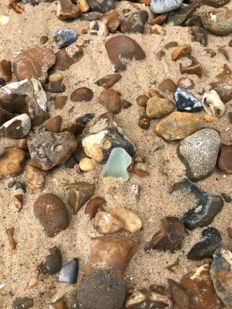 Beach Combing Aesthetic, Beach Rocks Aesthetic, Pretty Rocks Aesthetic, Seaglass Aesthetic, Sea Glass Aesthetic, Renee Aesthetic, Firbolg Barbarian, Firbolg Cleric, Beach Rocks Photography