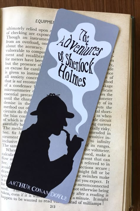 Book Inspired Bookmarks, Bookmark Design Art, Sherlock Bookmark, Books Bookmark, Cool Bookmarks, Homemade Bookmarks, Handmade Bookmarks Diy, Bookmarks For Books, Creative Bookmarks