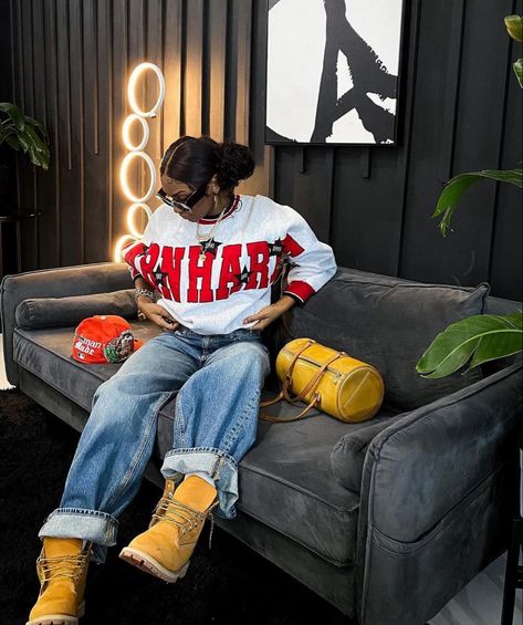 How To Wear Timberlands, Timbs Outfits, Timberland Outfit, Timberland Boots Outfit, Timberland Outfits, Timberlands, Tomboy Style Outfits, Streetwear Fashion Women