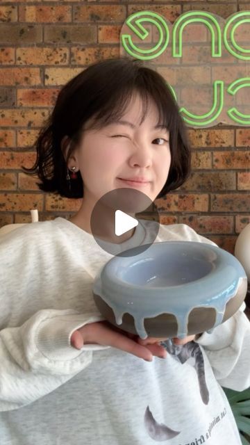 Oneclay_Studio on Instagram: "🍩 Donut Plate Tutorial 🍩-hollow version

Let’s turn your love for donuts into a functional art piece! Today, I’m showing you how to make a cute and quirky donut plate. Perfect for holding snacks, jewelry, or just looking adorable on your shelf!
#ClayCraft #DonutPlate #DIYPottery #CeramicArt #HandmadeHome #FunWithClay #PotteryLove #ceramicdonut" Donut Pottery, Handmade Donut Vase, Cute Donut Vase, Ceramic Donut Sculpture, Donut Shaped Ceramics, Ceramic Donut, Clay Bowls, Donut Shape, Clay Bowl