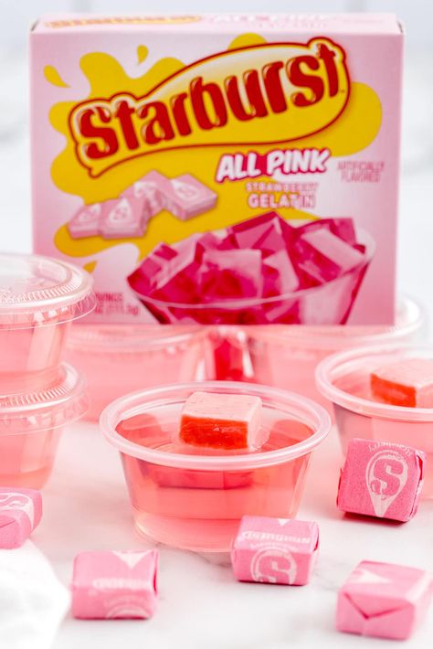 Jello Shot Syringes Recipe, Starburst Jello Shots, Syringe Jello Shots, Cherry Jello Shots, Strawberry Jello Shots, Strawberry Starburst, Easy Jello Shots, Best Jello Shots, Jello Shots Vodka